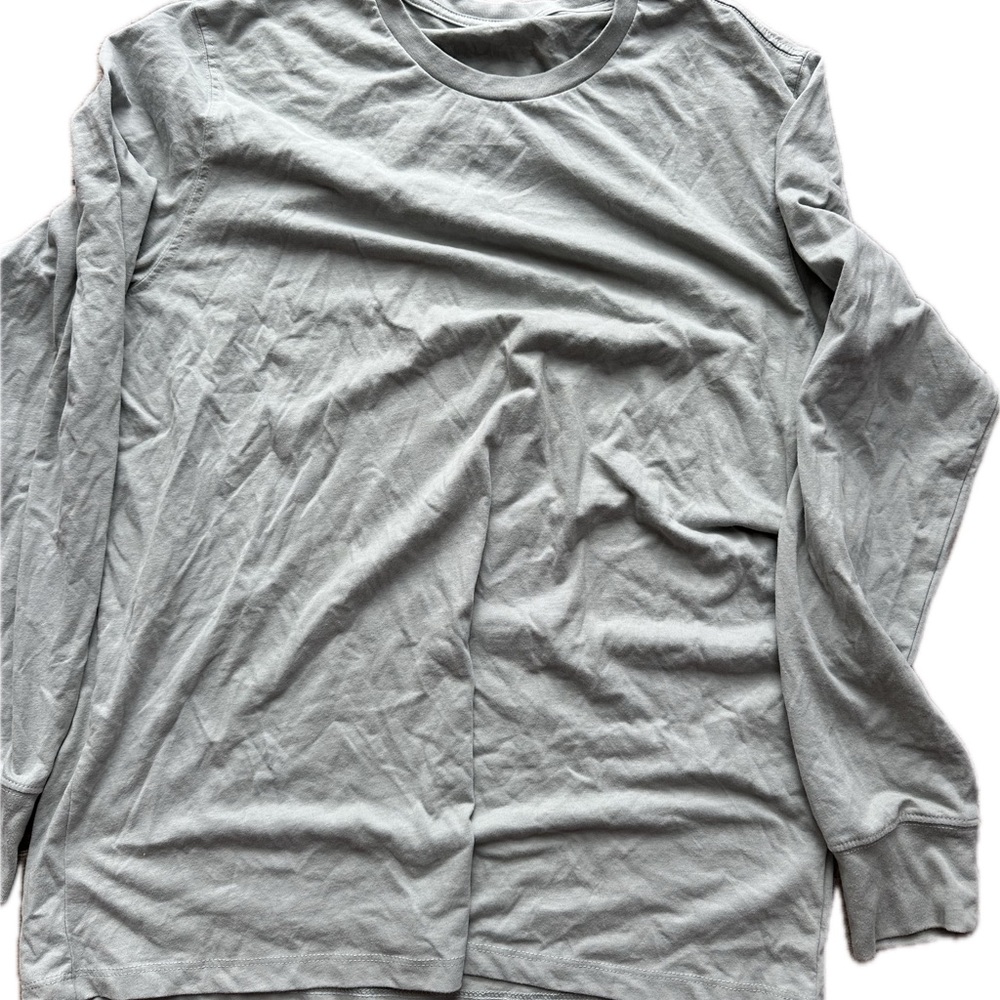 Old Navy Classic soft sage green Tee
